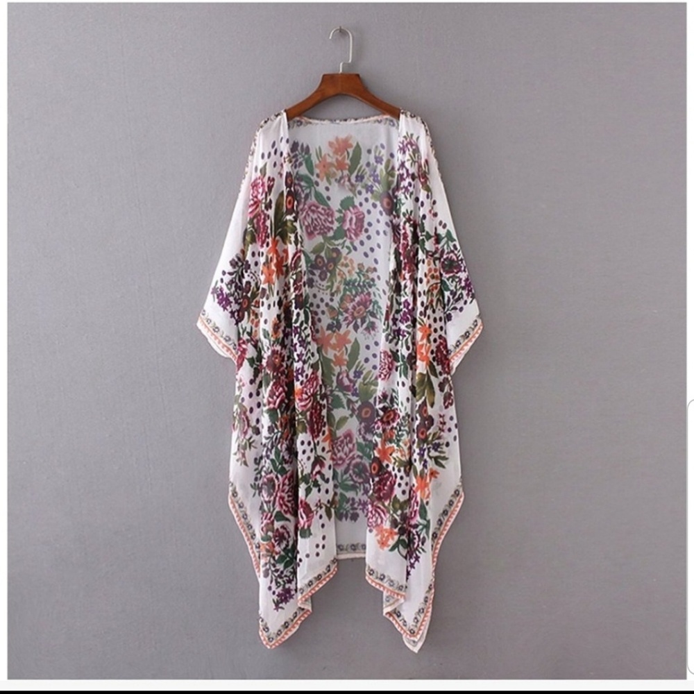 Gorgeous Boho Floral print Kimono